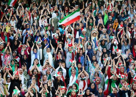 پایانی خوش برای چالش ۲۰ ساله ورود زنان به ورزشگاه