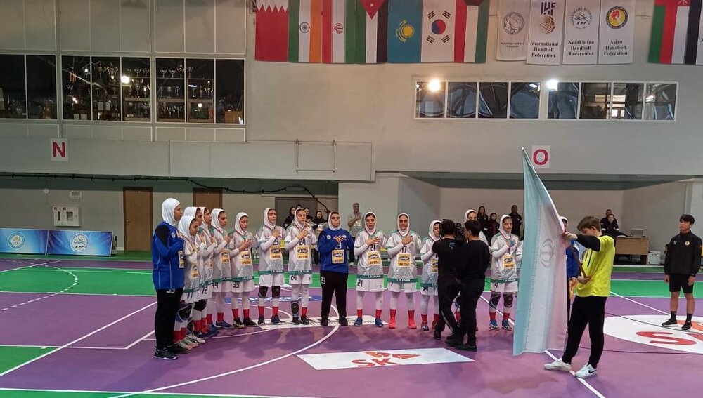 دختران نوجوان هندبال ایران در قهرمانی آسیا