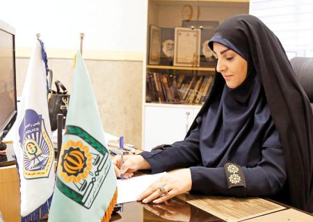 یک زن با درجه سرهنگی  رئیس اداره تصادفات تهران