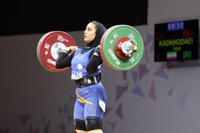 ۲ برنز دختر وزنه‌بردار ایران در قهرمانی نوجوانان آسیا