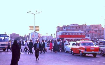 سرگرمی دختران ۱۵ تا ۲۰ ساله‌ دهه‌ ۴۰ چه بود؟ / پاسخ های عجیب و غریب به یک نظرسنجی ۶۰ سال پیش