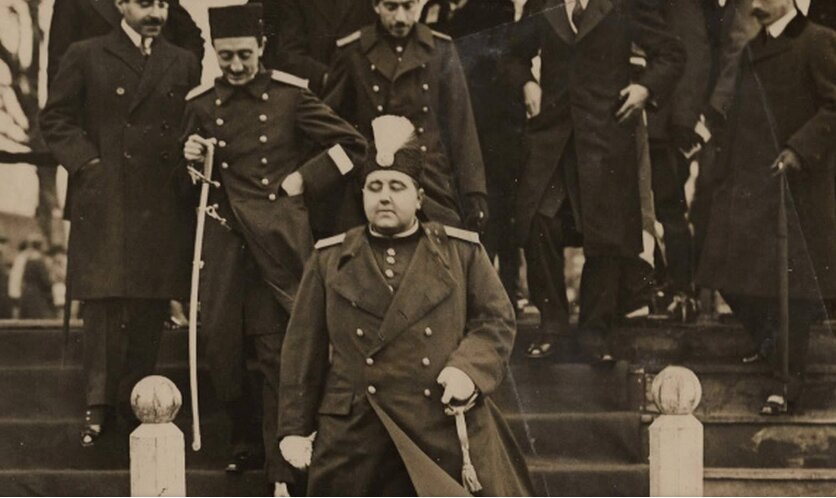 روزها و شبهای همسر احمدشاه در قفس طلایی میگذشت/ شاه گفت: «ما پسر میخواهیم»