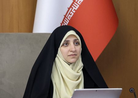 سفر معاون رئیس‌جمهور در امور زنان و خانواده به کرمان