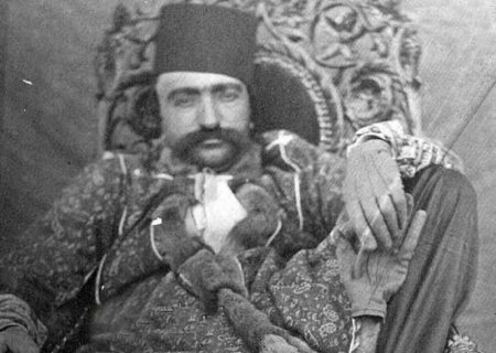 عکس/ گروهی از زنان ناصرالدین‌شاه و خواجه‌های آفریقایی در کرج؛ سال ۱۲۶۲