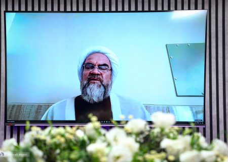 محسن غرویان: توجه مان به حجاب زیاد اما به عفت کم است / دین‌گریزی حاصل تفسیرهای خشن و غیرعقلانی است / به کودکان خود قدرت انتخاب و تفکر آزاد نداده ایم