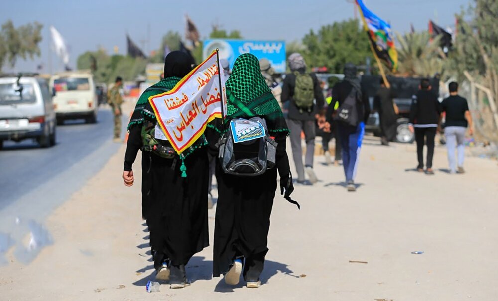 نظر رهبر انقلاب درباره حضور بانوان در مراسم پیادهروی اربعین