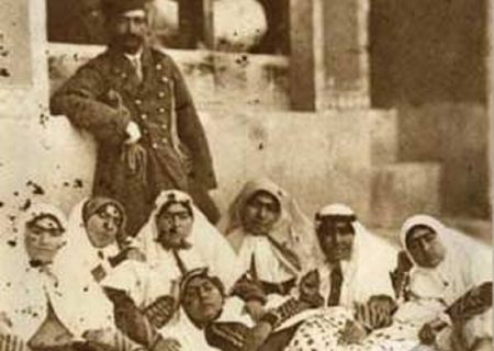 خاطرات ناصرالدین‌شاه: عصری رفتم اندرون، زن‌ها پنهان شده بودند!