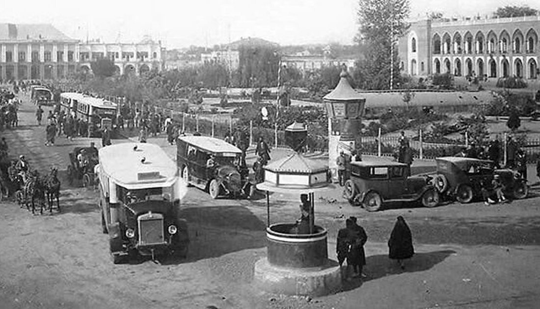 عکس/ مدرسه دخترانه در تهران، سال ۱۳۱۰