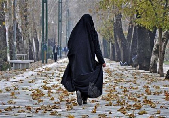 چالشهای زنان مسلمان در عصر مدرنیته بین دین و جامعه/ راهکار چیست؟