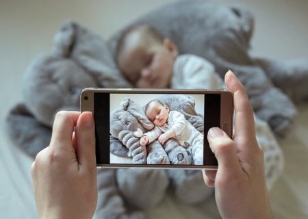 سایه سنگین مام‌فلوئنسرها بر سلامت روان مادران